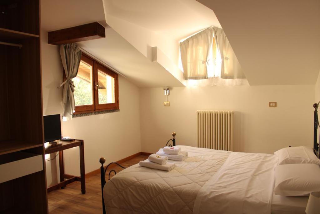 Hotel Al Verde Mandello del Lario Luaran gambar
